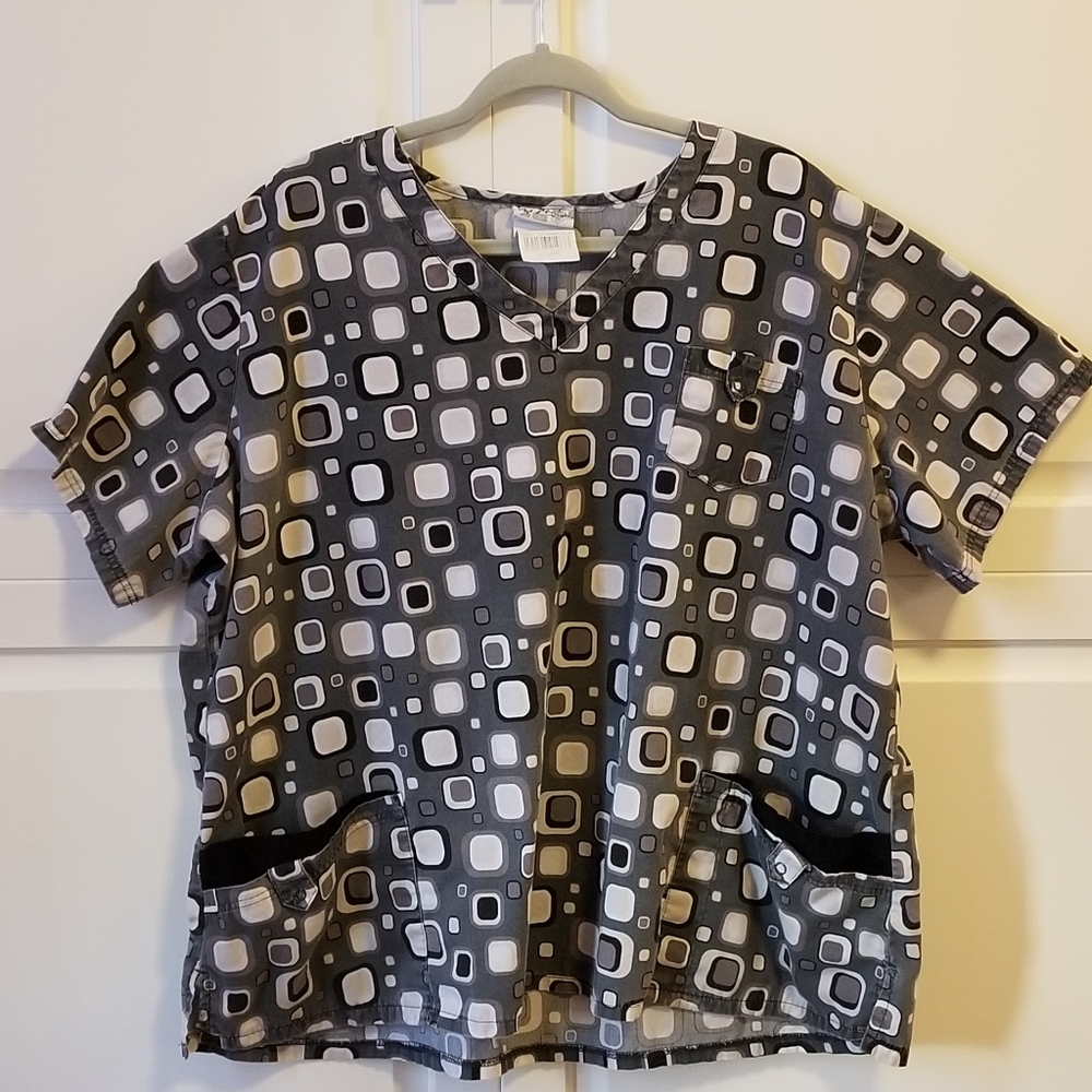 Scrub top